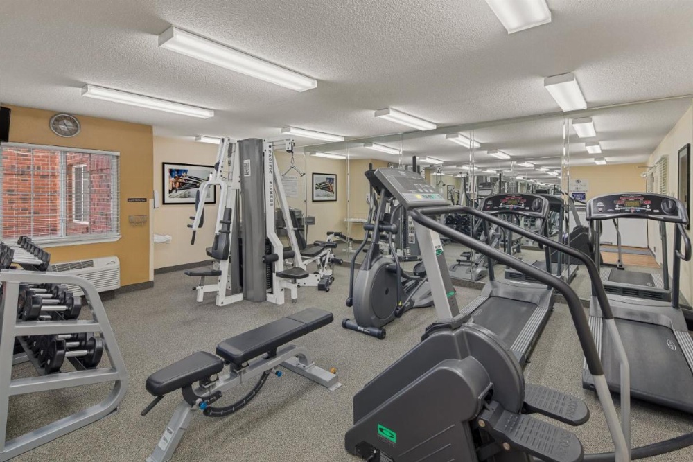 Candlewood Suites Raleigh Crabtree Image 10