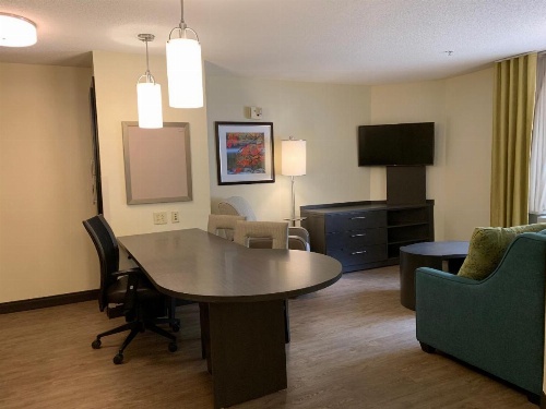 Candlewood Suites Raleigh Crabtree image 20