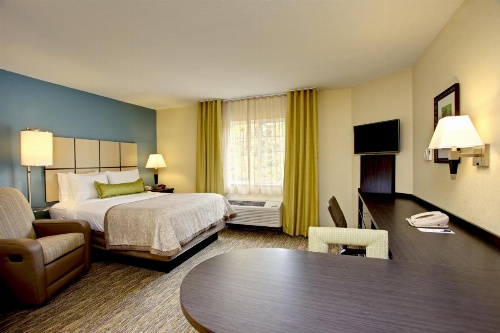 Candlewood Suites Raleigh Crabtree image 31