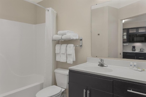 Candlewood Suites Raleigh Crabtree image 7
