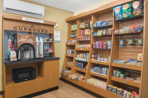 Candlewood Suites Raleigh Crabtree image 9